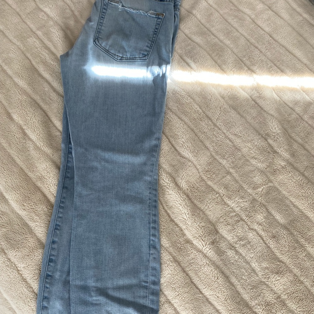Good American Jeans - Picture 7 of 9